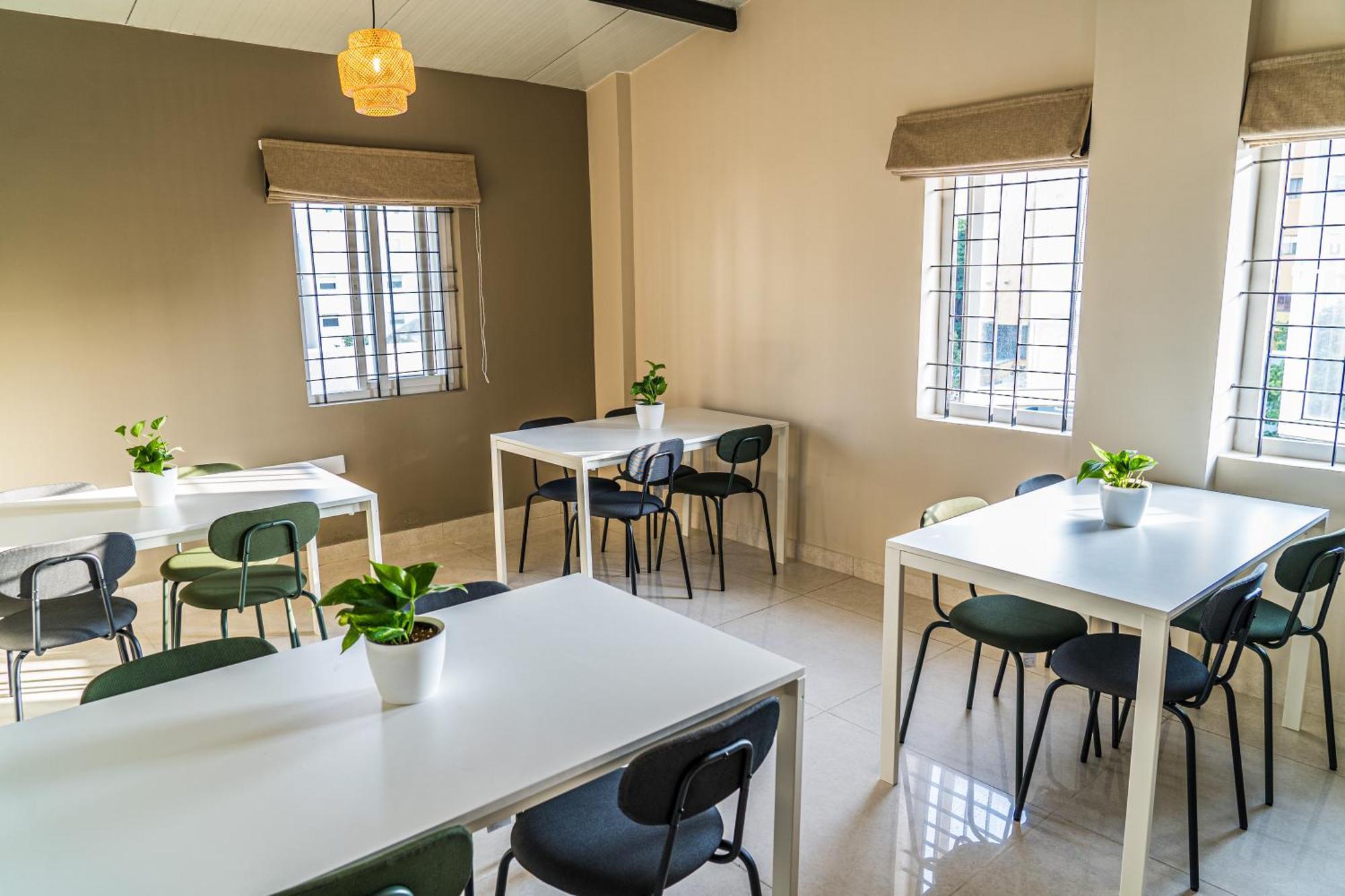 Olive Hotel Millers Road By Embassy Group Bangalore Buitenkant foto
