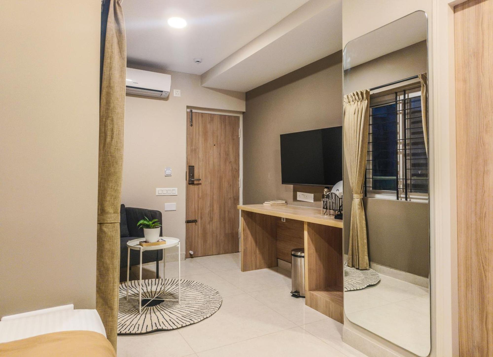 Olive Hotel Millers Road By Embassy Group Bangalore Buitenkant foto