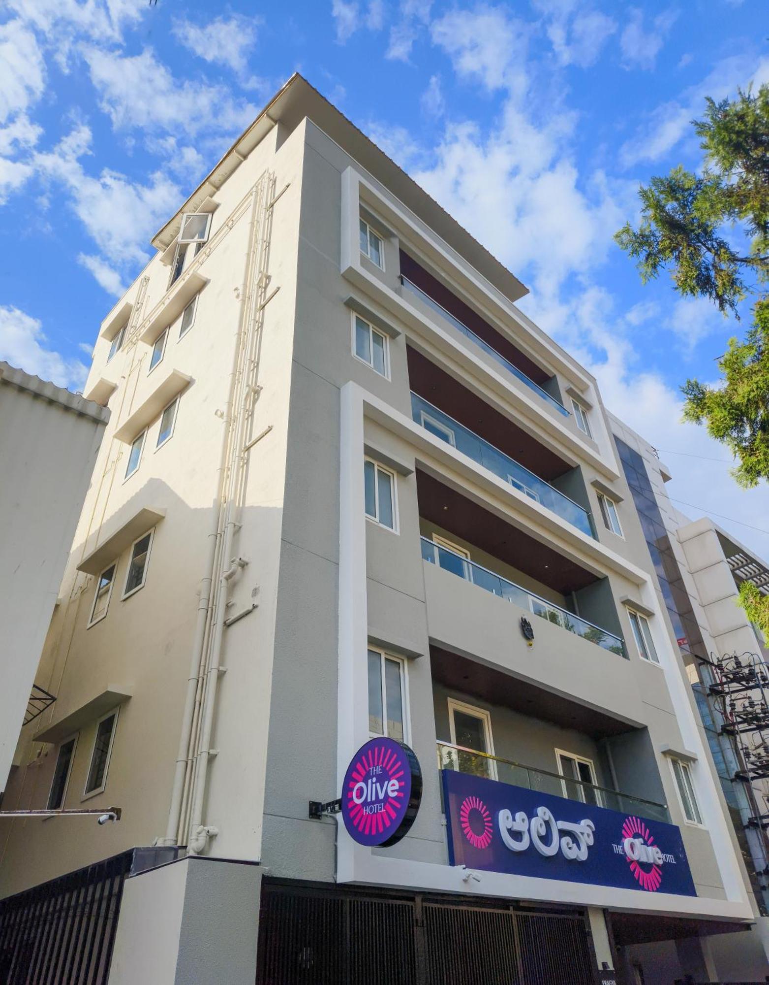 Olive Hotel Millers Road By Embassy Group Bangalore Buitenkant foto